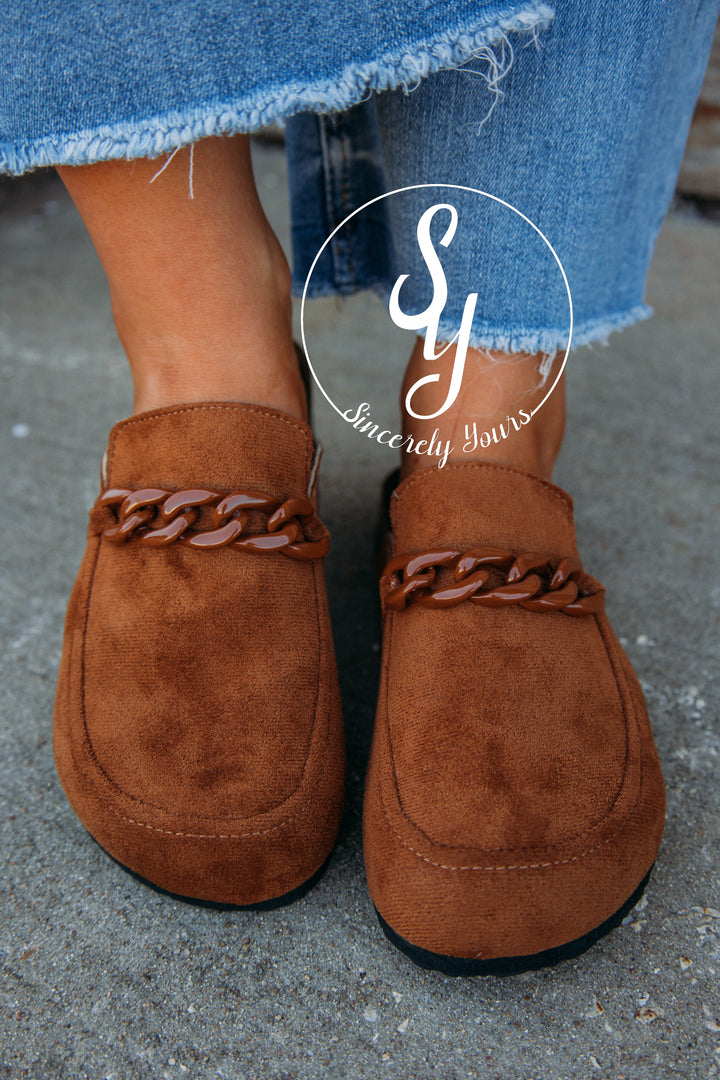 Mixed Messages Clog - Whiskey