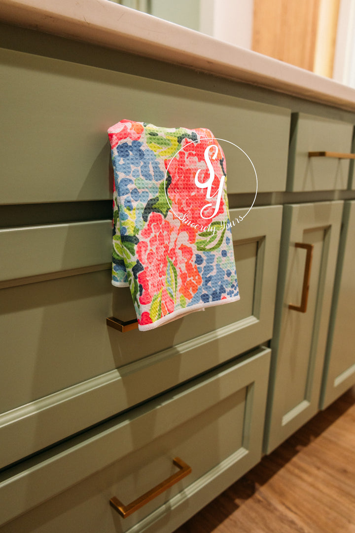 Pom Pom: Double-Sided Hand Towel
