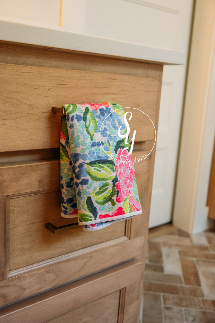 Pom Pom: Double-Sided Hand Towel