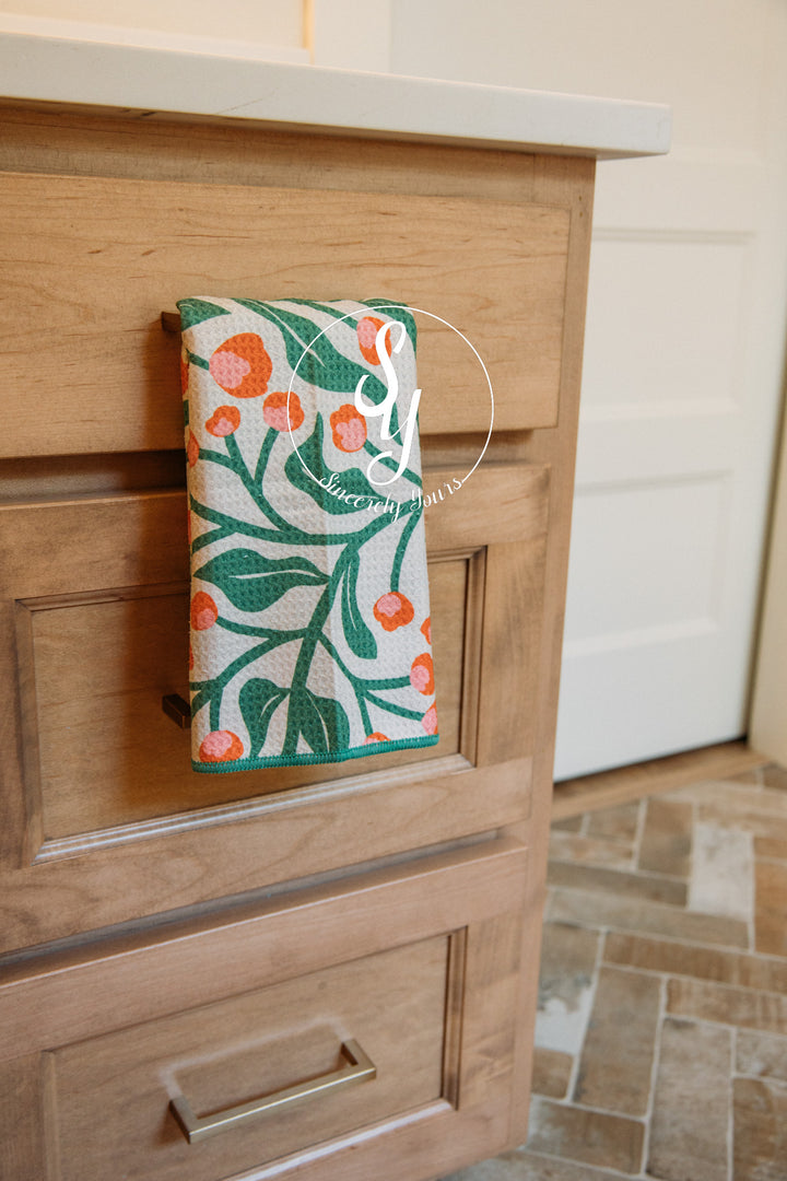 Olive Gardenia: Reversible Hand Towel