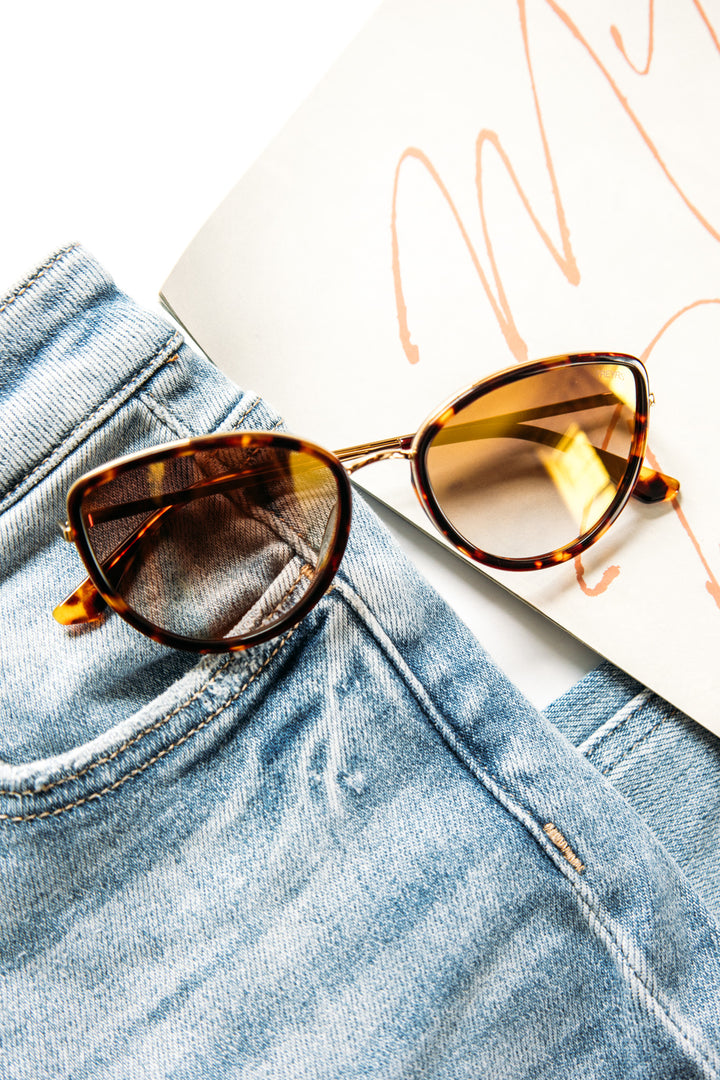 In Love Sunglasses - Tortoise/Gold Mirror