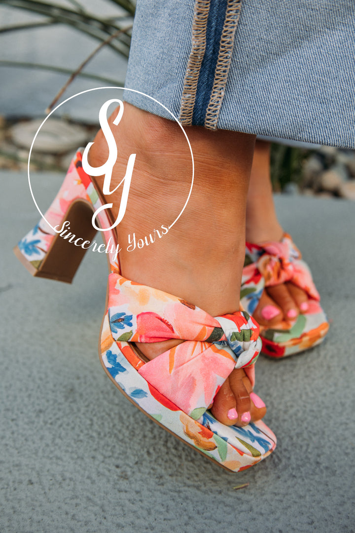 Meredith Heel- Red Multi