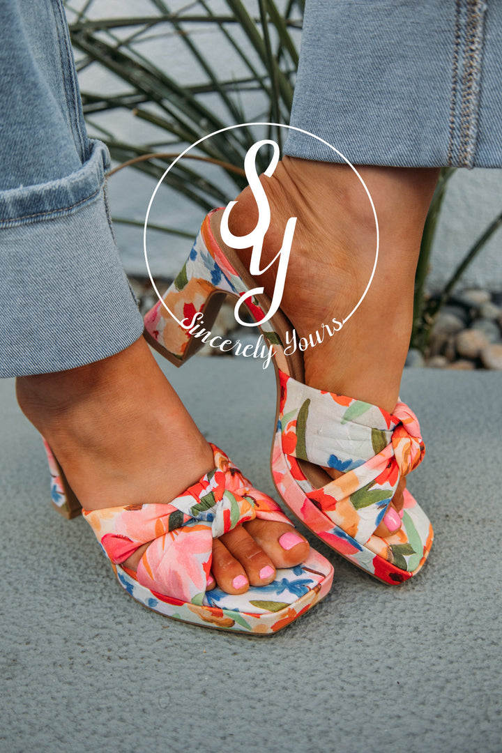 Meredith Heel- Red Multi