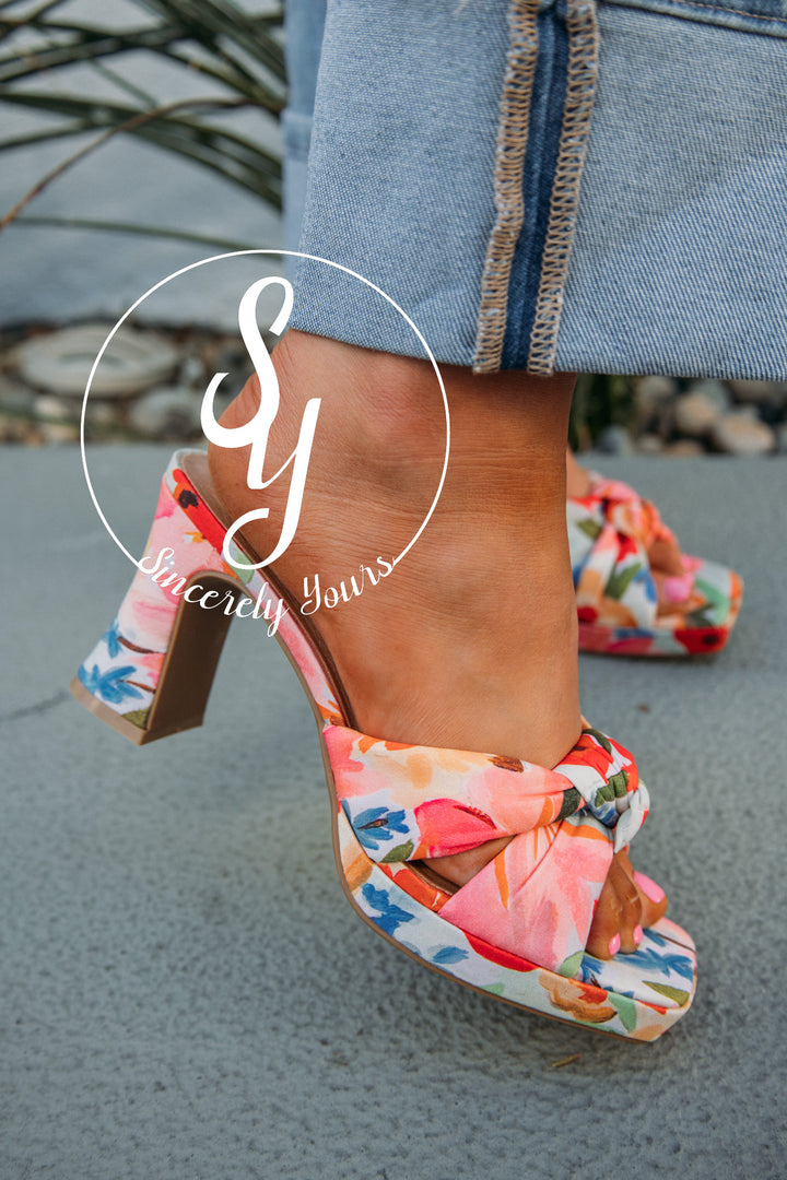Meredith Heel- Red Multi