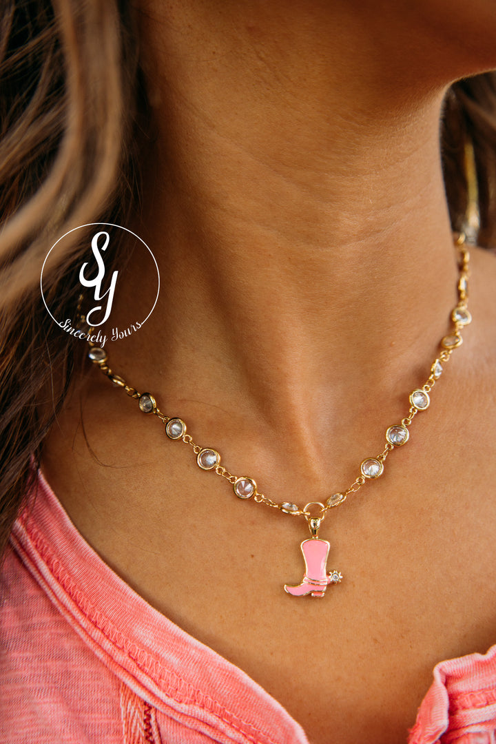 Made For Walking Necklace - Gold