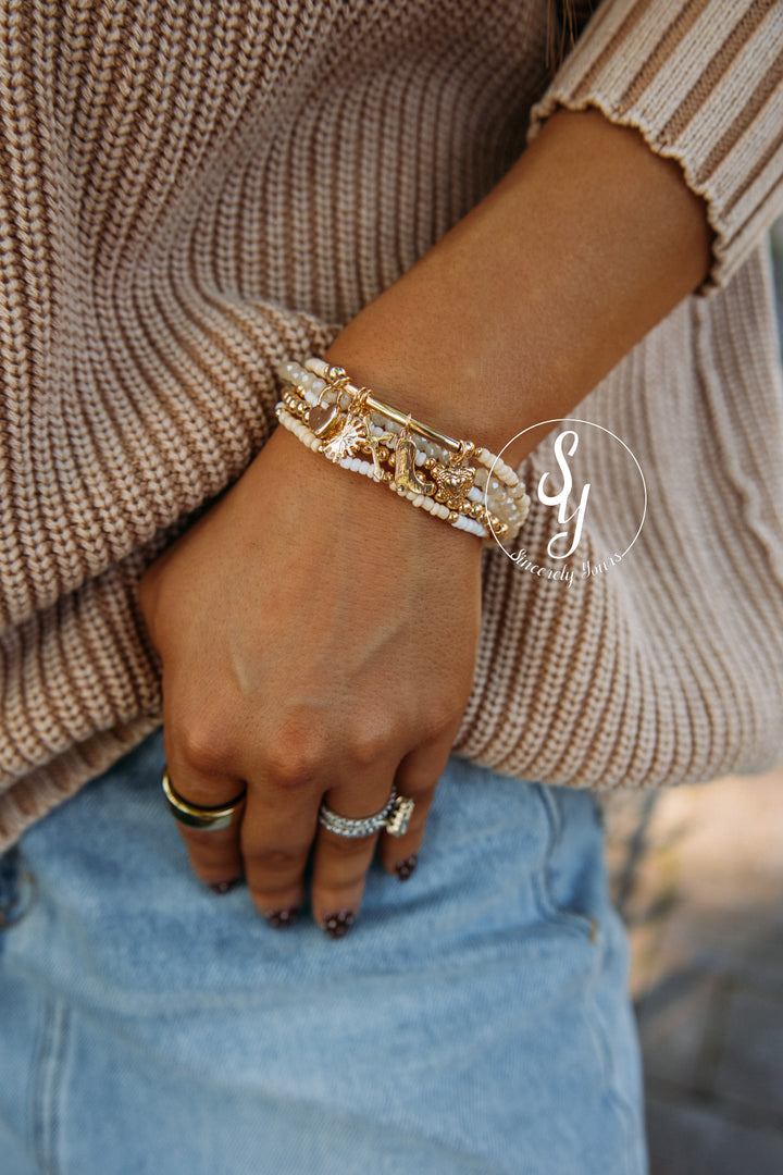 Star Studded Bracelet Stack - Gold