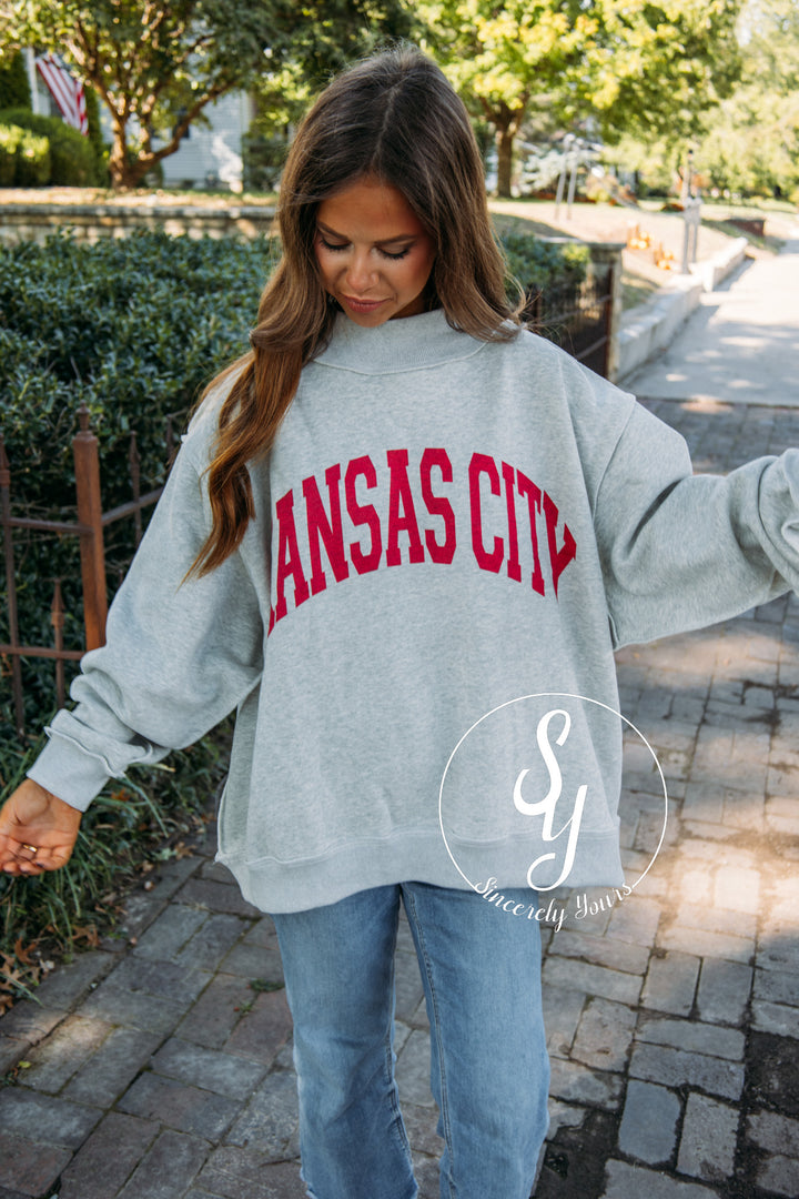Kansas City Reversible Mock Neck -Heather Gray / Red