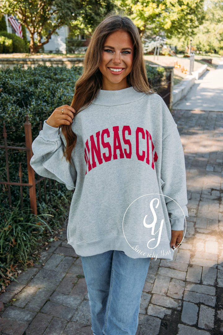 Kansas City Reversible Mock Neck -Heather Gray / Red