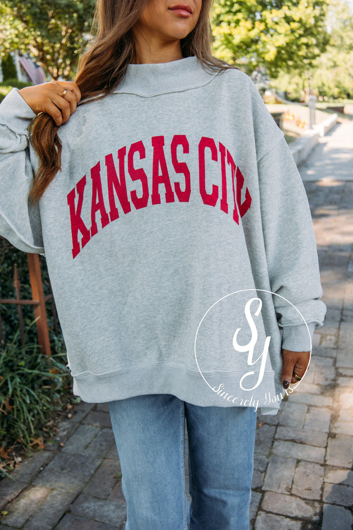 Kansas City Reversible Mock Neck -Heather Gray / Red