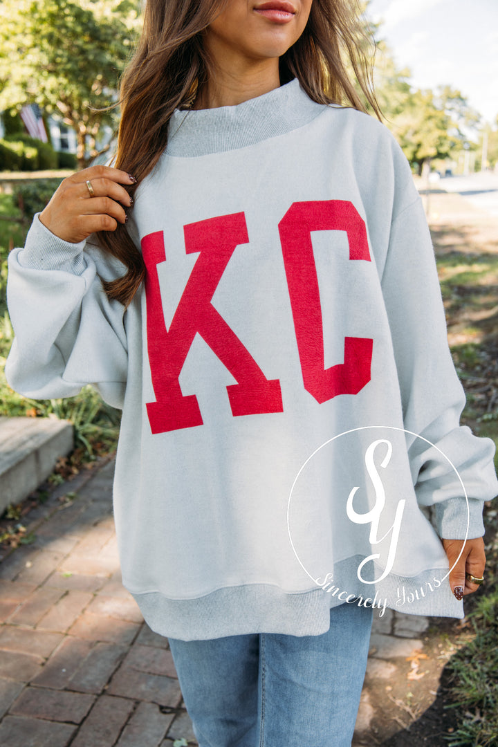 Kansas City Reversible Mock Neck -Heather Gray / Red
