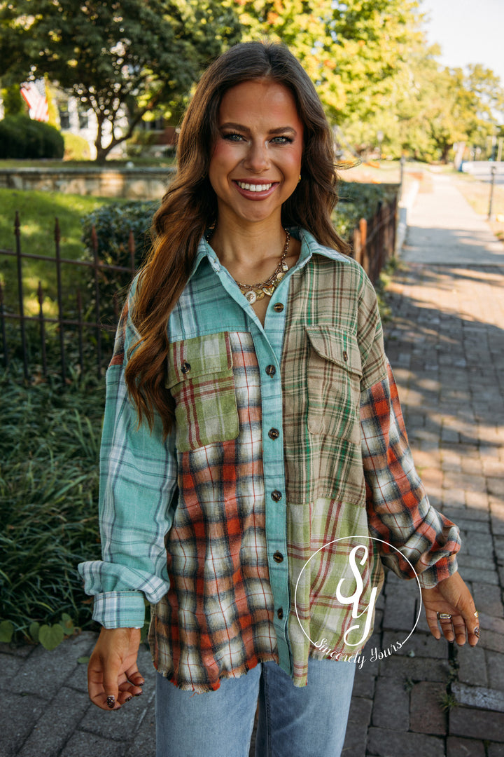 Feeling Plaid Top - Sage Combo