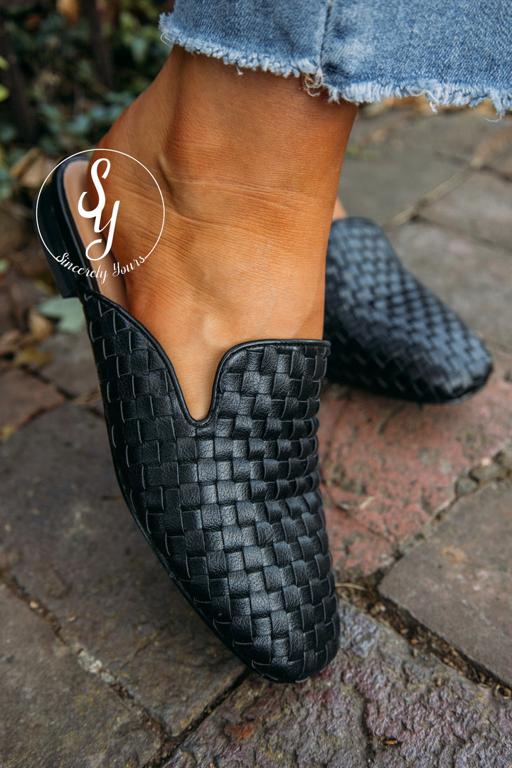 Over and Over Mule - Black