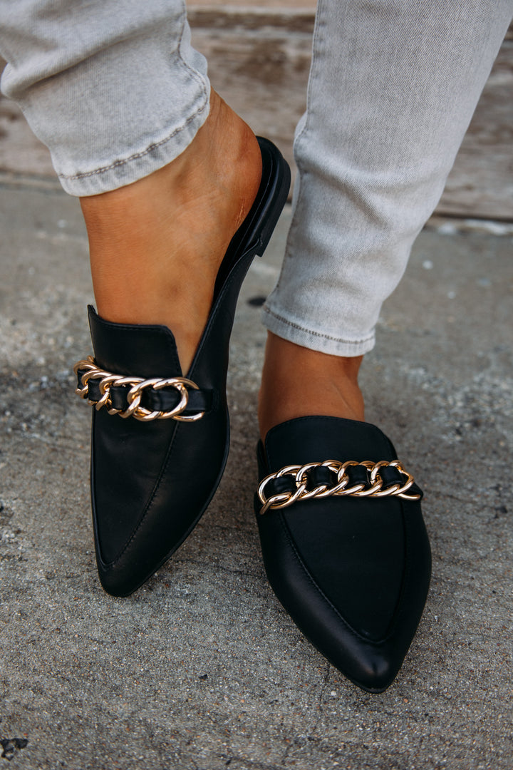 Steve Madden:  Faine Mule - Black