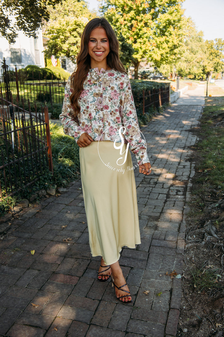 Sophisticated Feel Skirt - Daffodil
