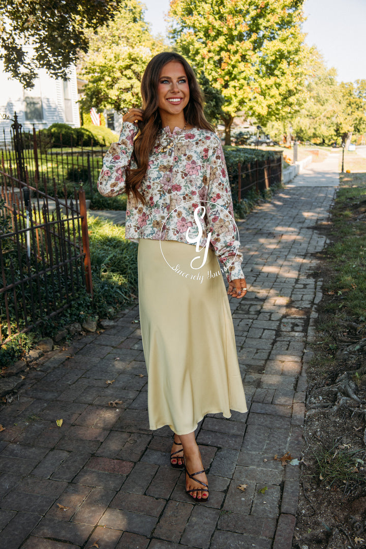 Sophisticated Feel Skirt - Daffodil
