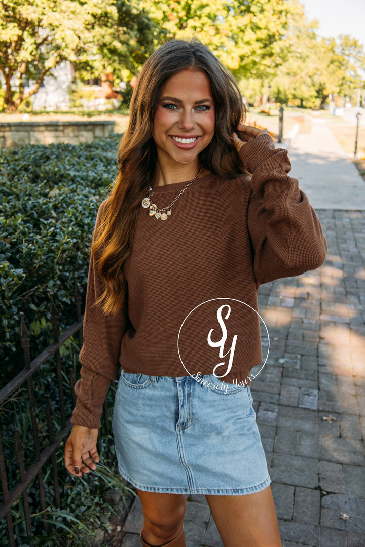 Pinewood Top - Caramel