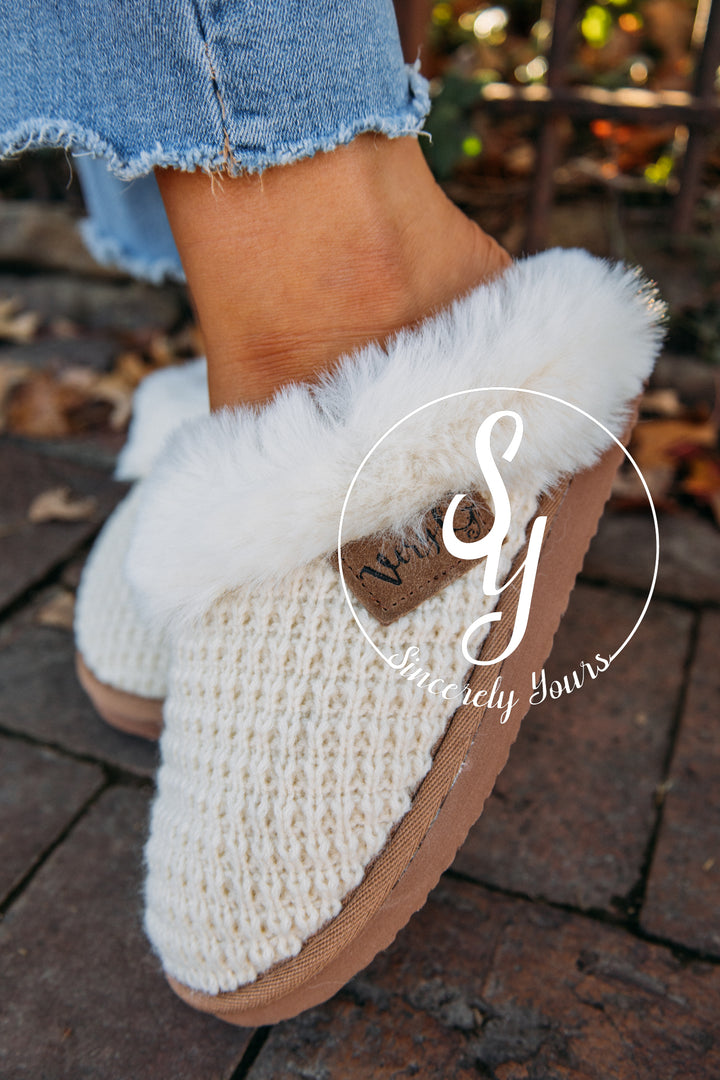 Snuggle Bootie - Cream