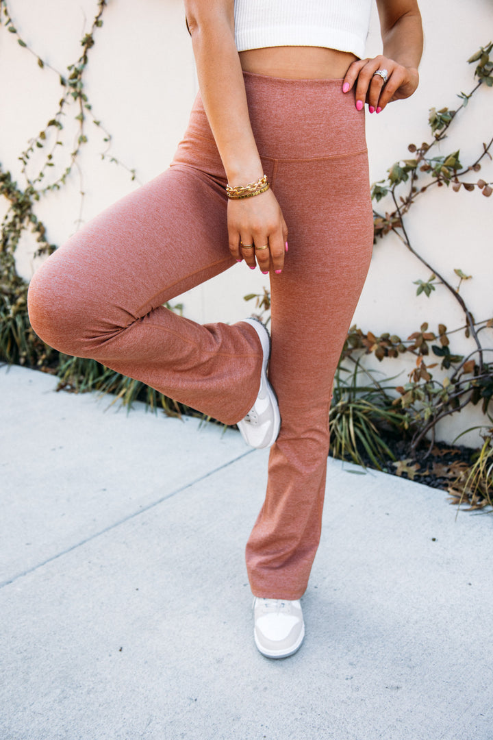 The Lifestyle Leggings - Brick