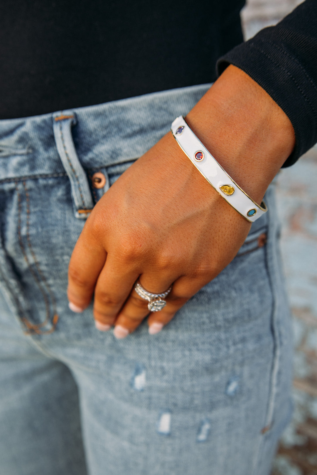 Harper Enamel Bangle -White