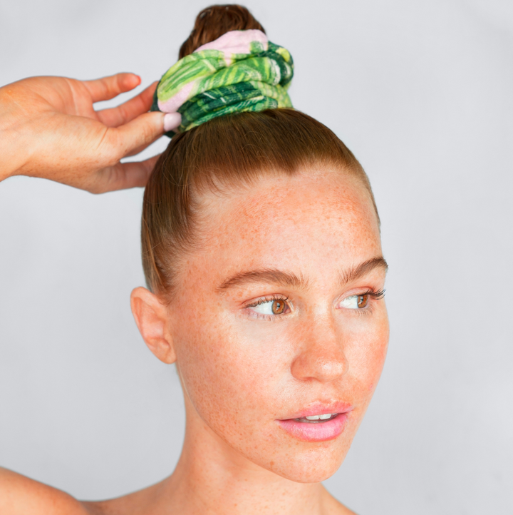 Kitsch Microfiber Towel Scrunchies - Palm Print