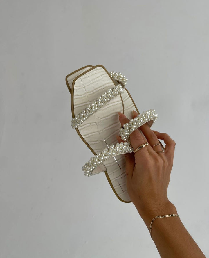 Ivee Sandals - Vanilla Pearls