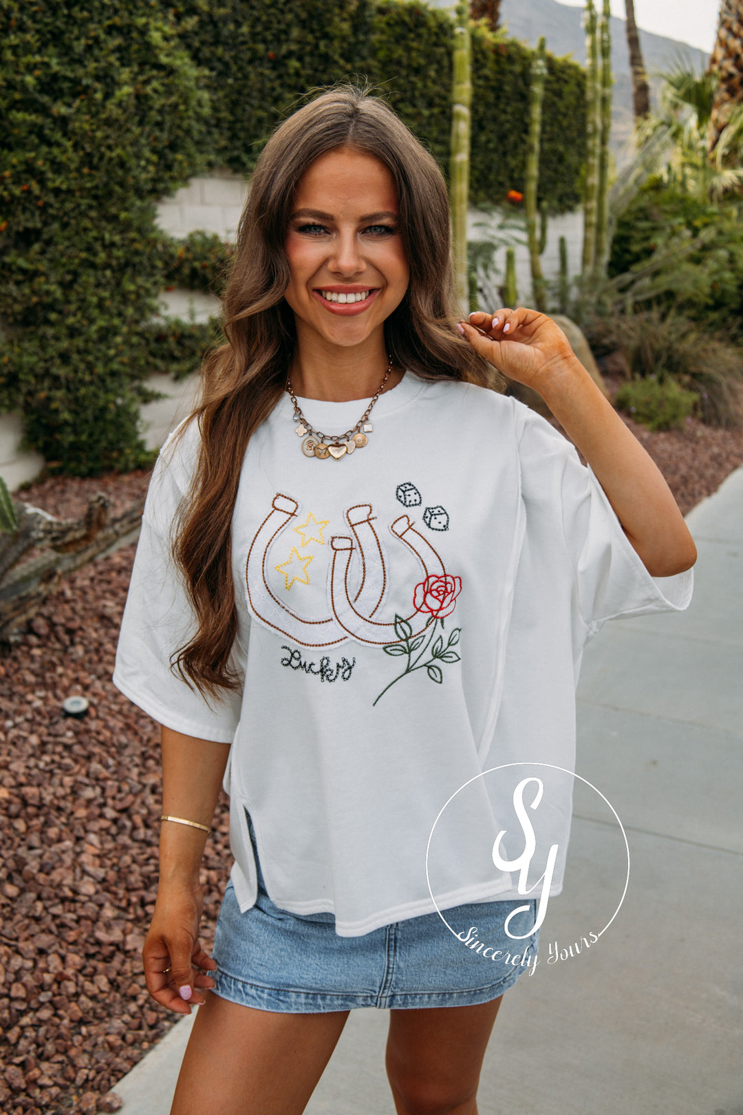Lucky Horseshoe Top - White