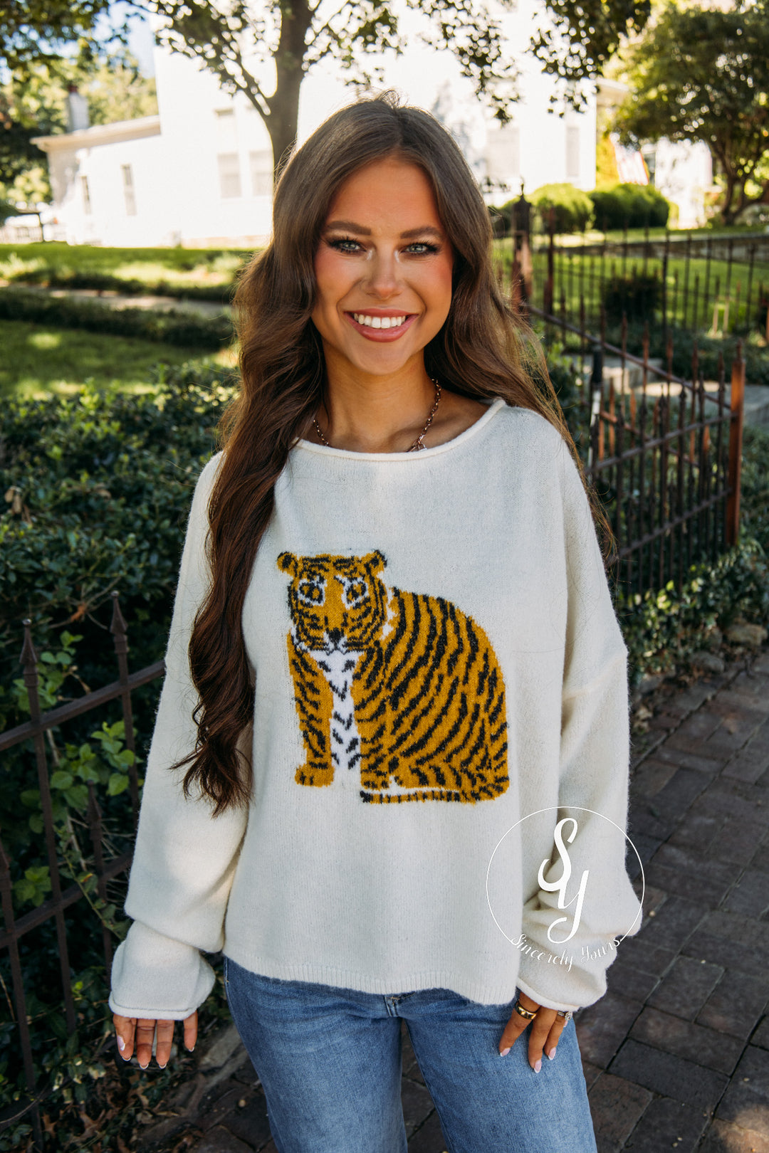 Tiger Country Sweater - Cream