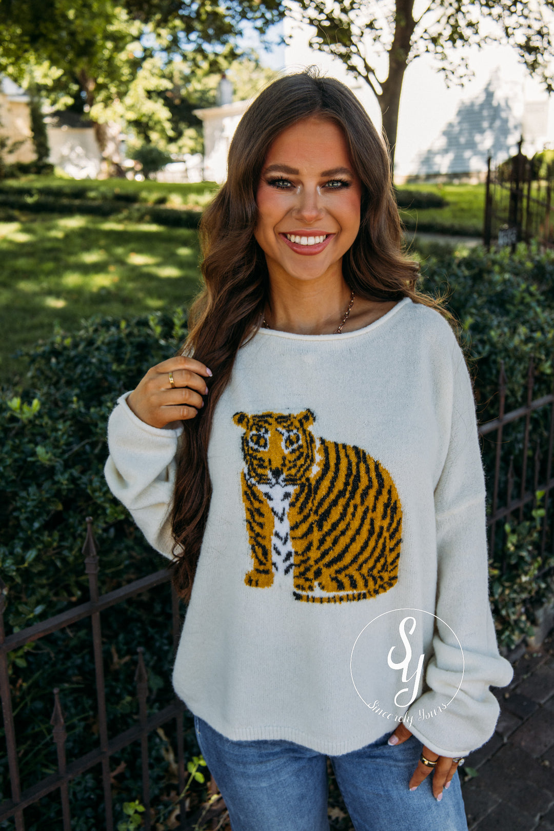 Tiger Country Sweater - Cream