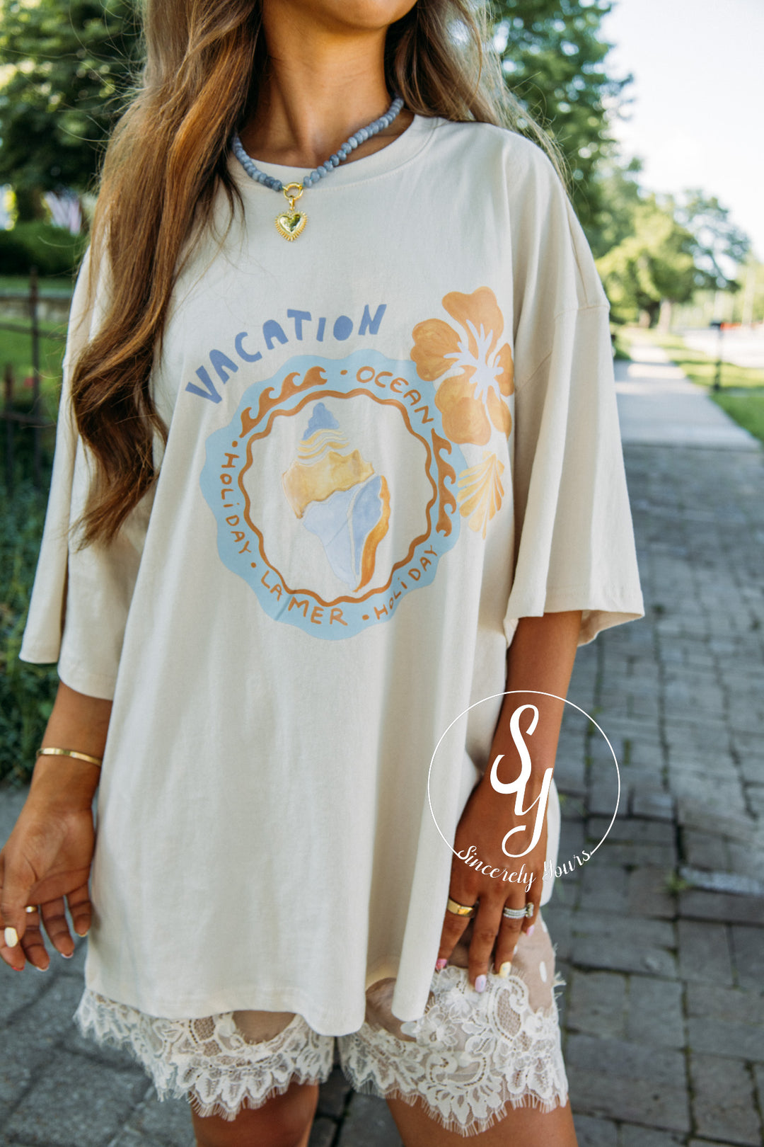 Vacay Time Graphic - Light Taupe