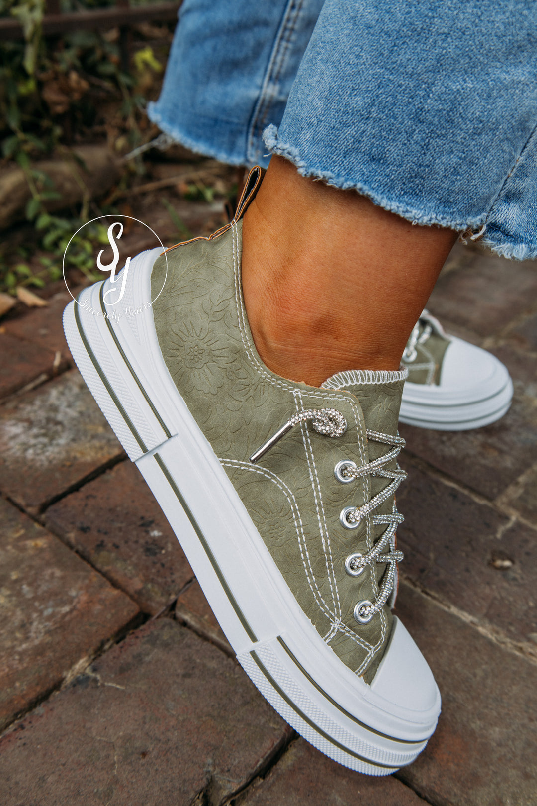 So Extra Sneaker - Sage