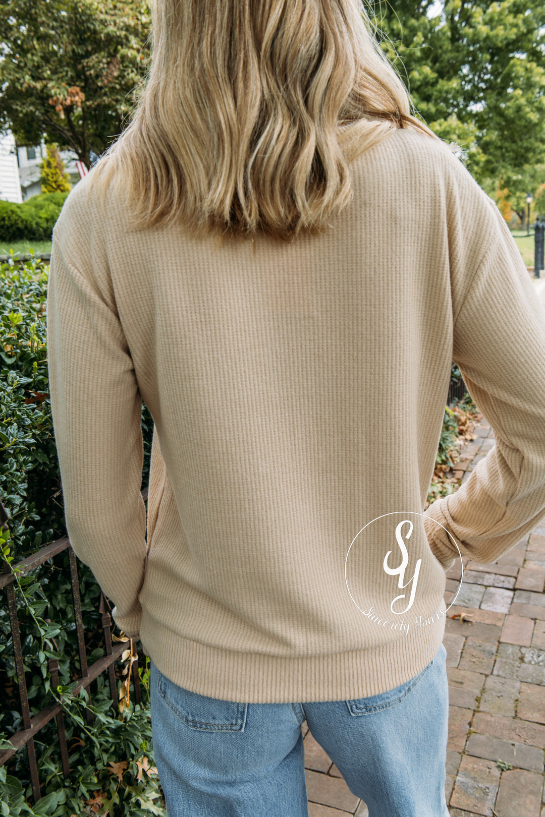 Lots Of Cozy Top - Light Taupe