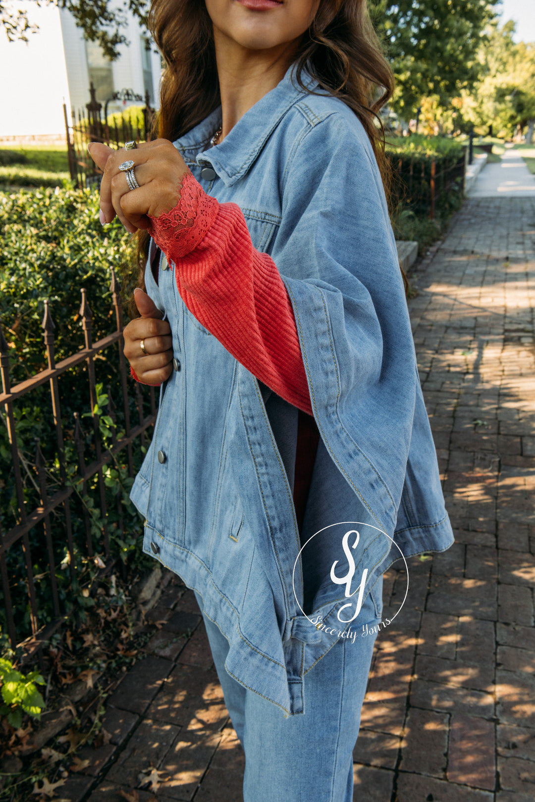 Chic And Cute Jacket - Washed Denim