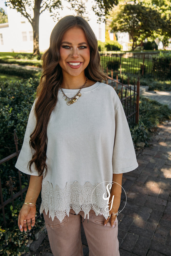 Flirty Love Top - Ecru