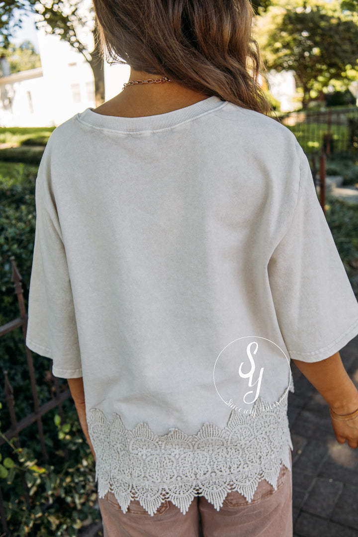 Flirty Love Top - Ecru
