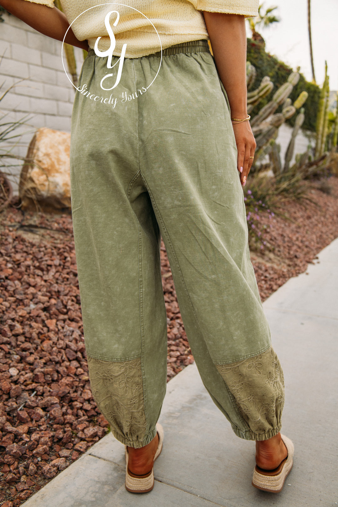 Meadow Feeling Pant - Faded Olive