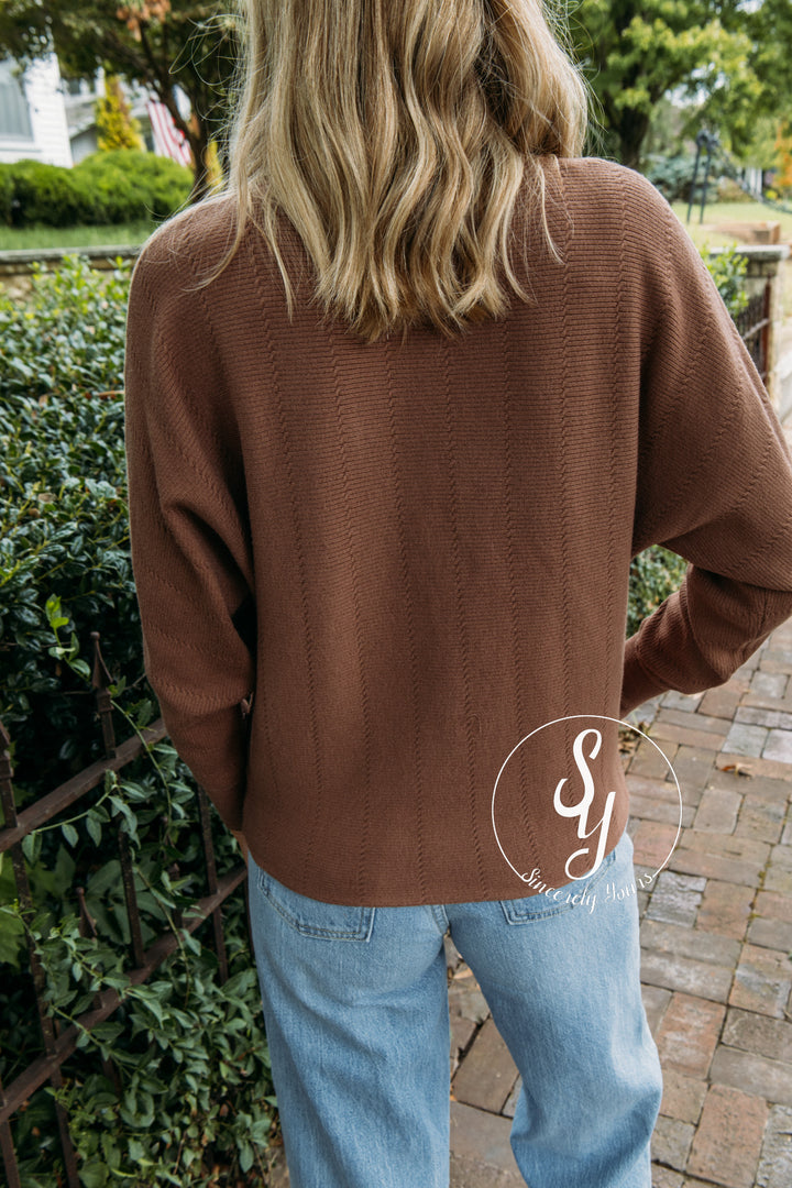 Soft Girl Sweater - Mocha