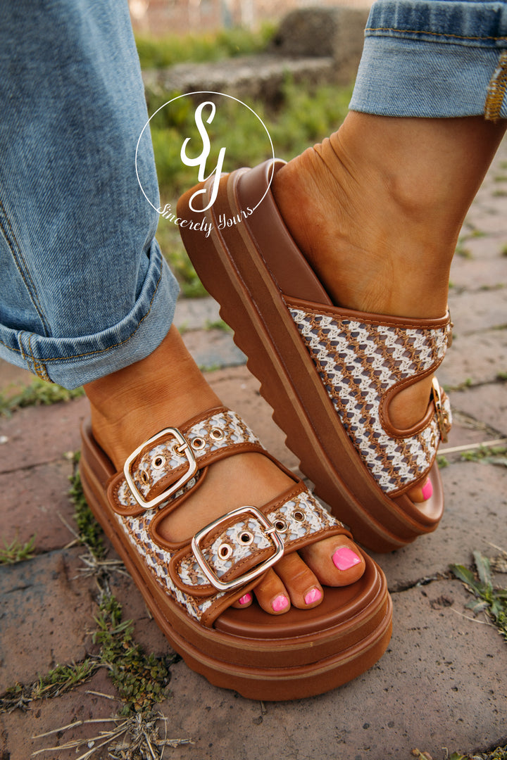 Petunia Sandal - Cognac