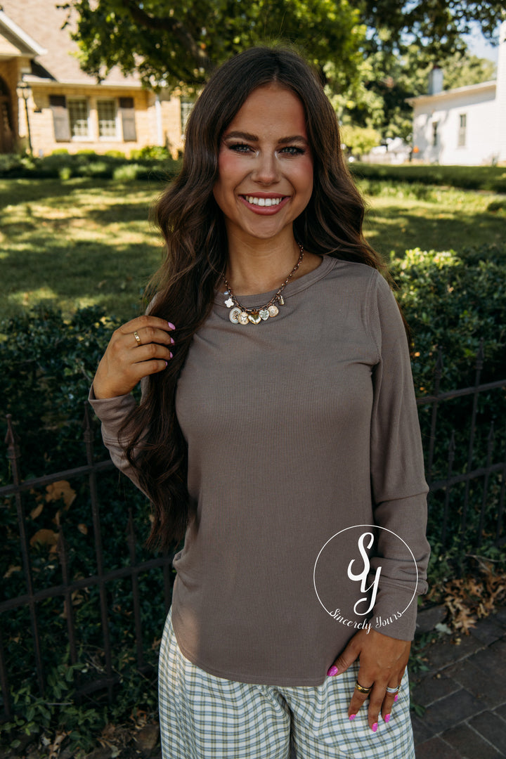 Ember Basic Top - Latte