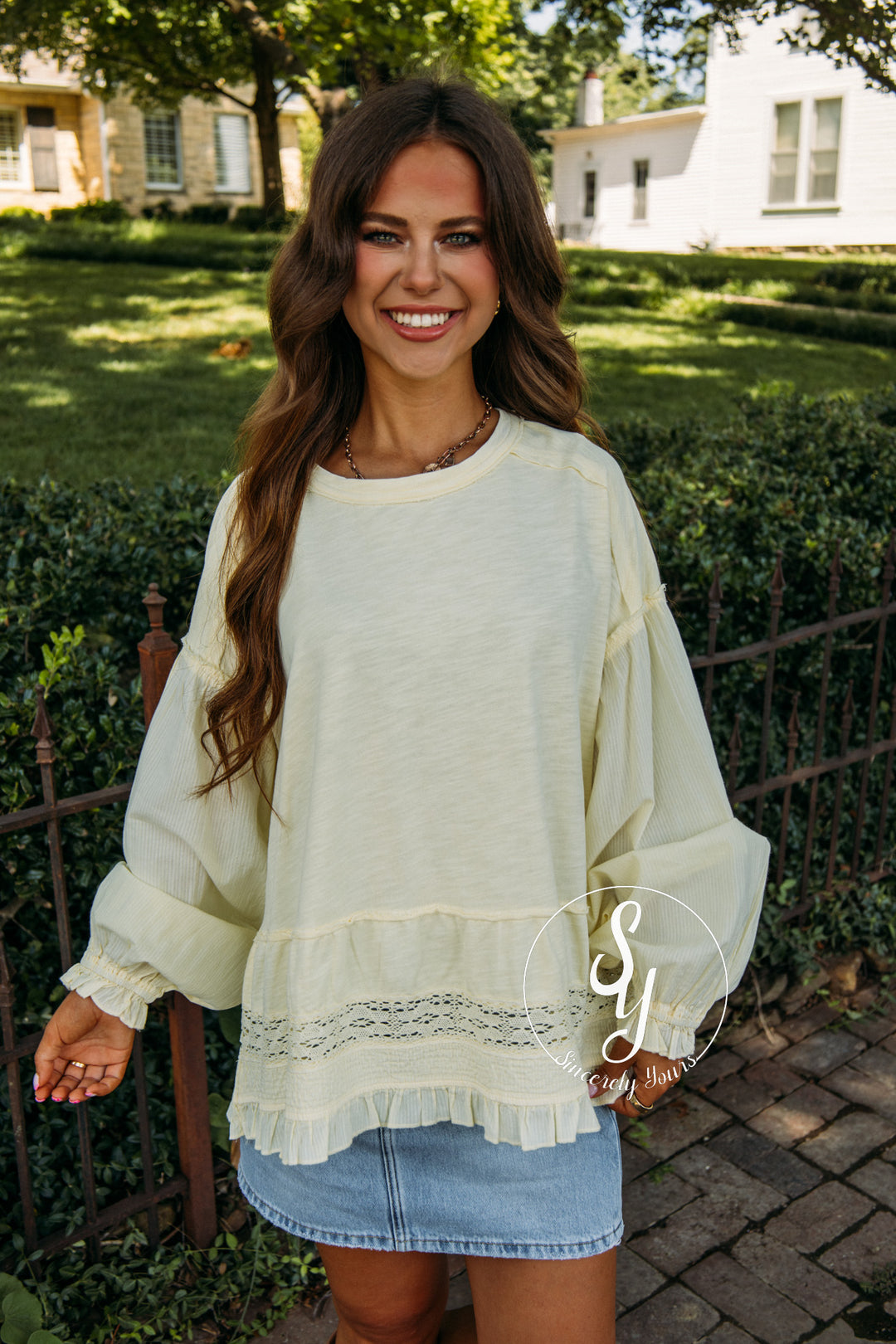 The Daydream Top - Butter Yellow