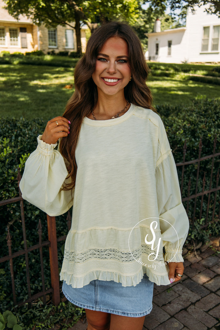 The Daydream Top - Butter Yellow