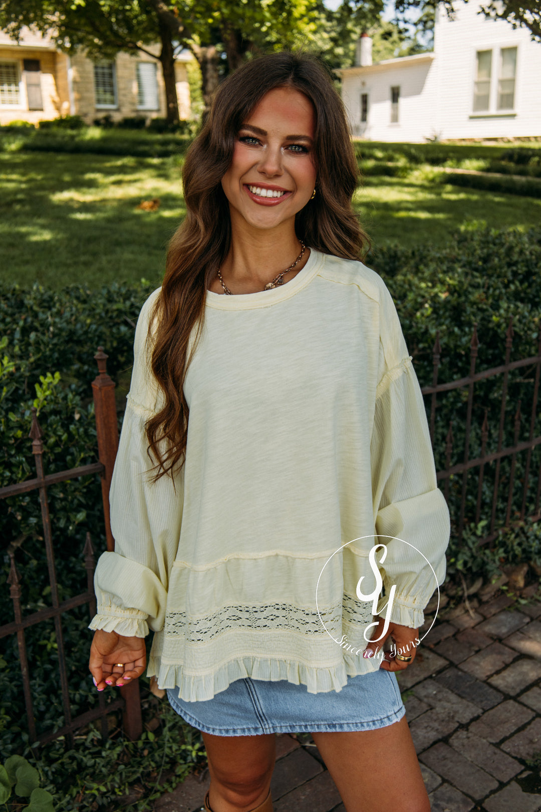 The Daydream Top - Butter Yellow