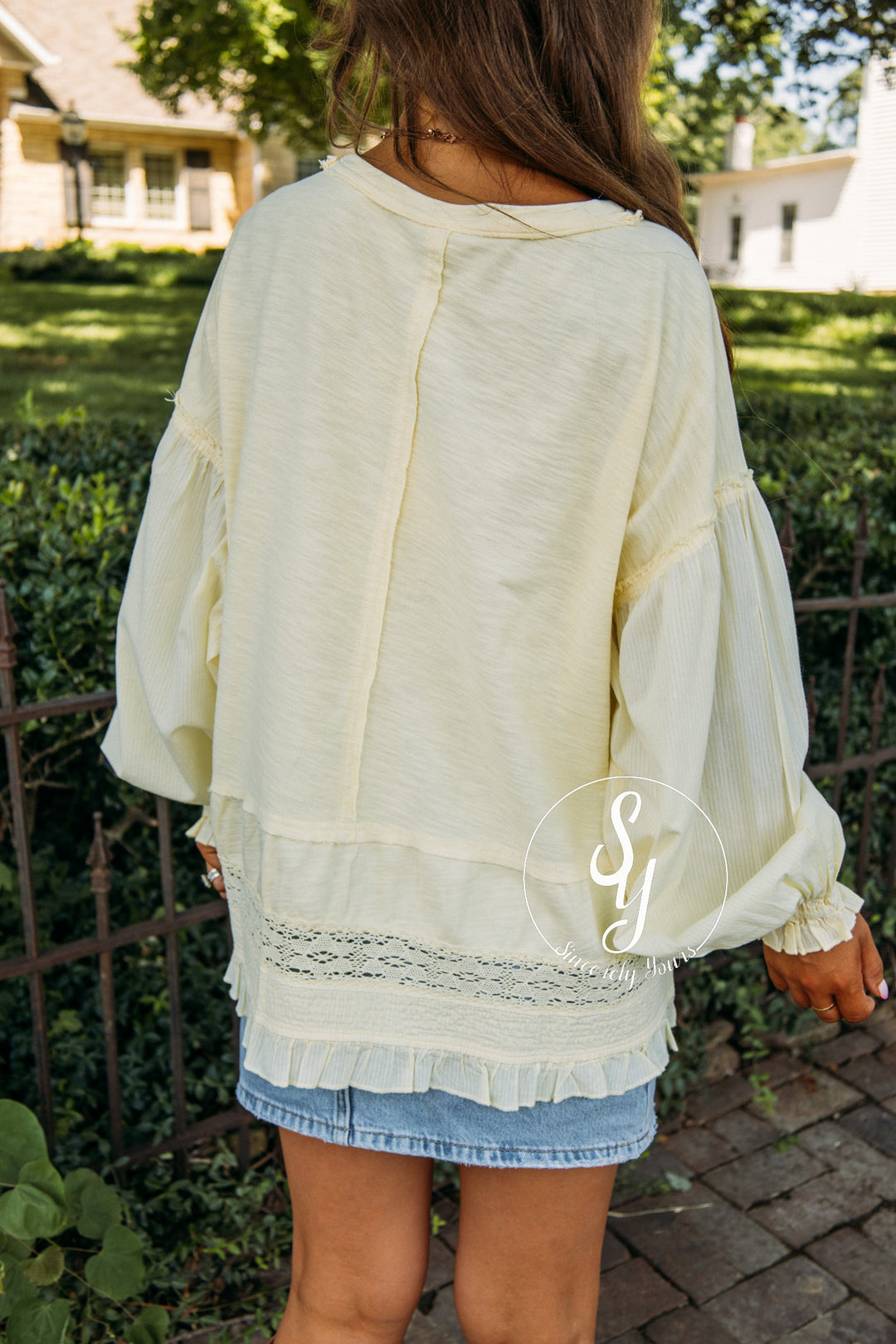 The Daydream Top - Butter Yellow
