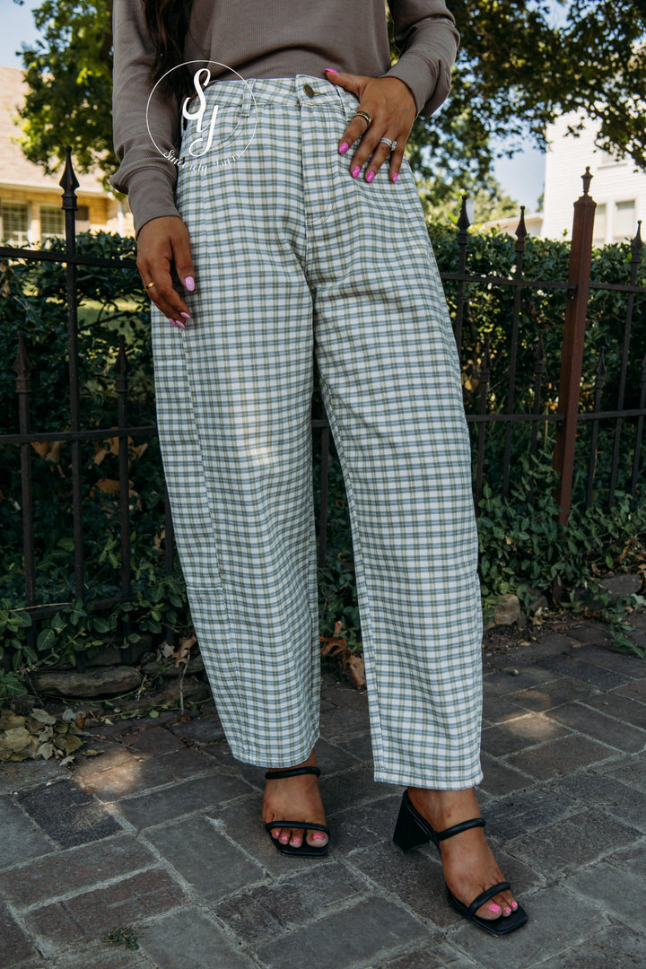 Martha Checkered Barrel Denim - Blue