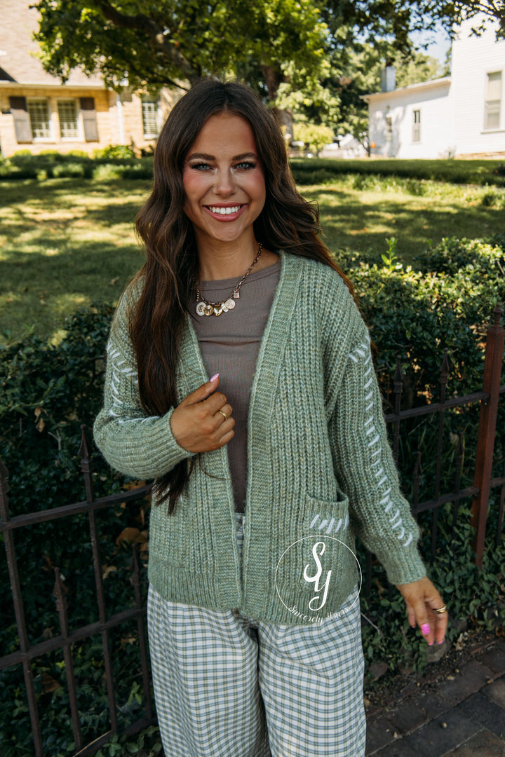 Main Love Cardigan - Dark Sage