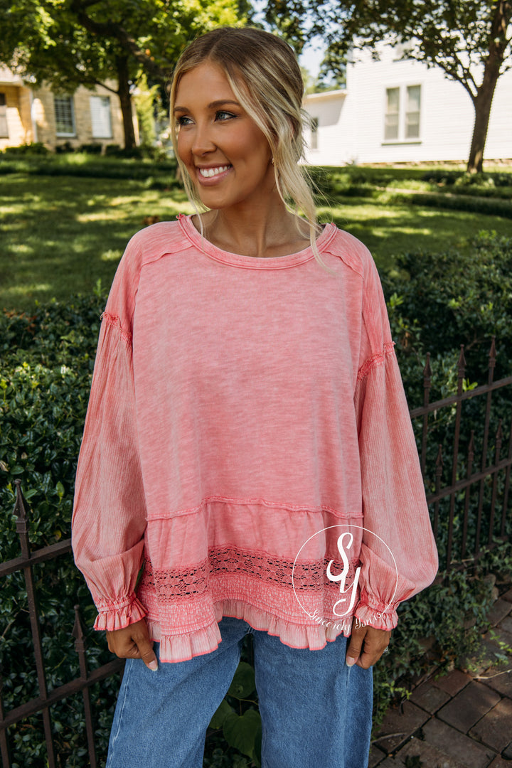 The Daydream Top - Coral