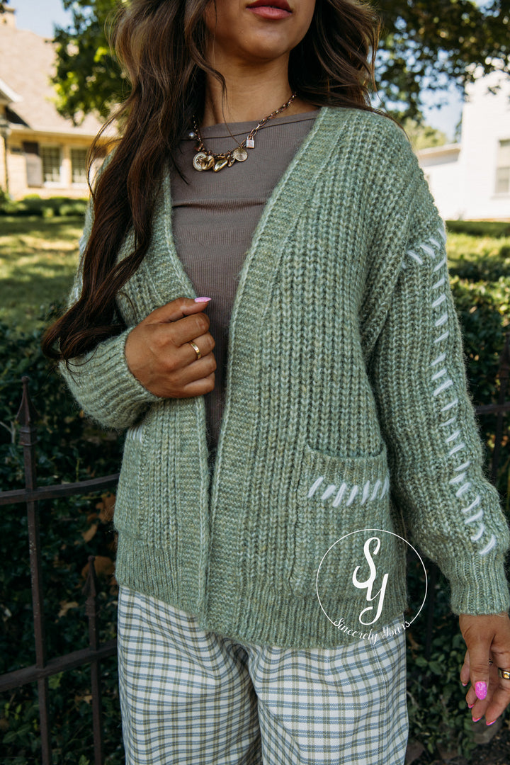 Main Love Cardigan - Dark Sage