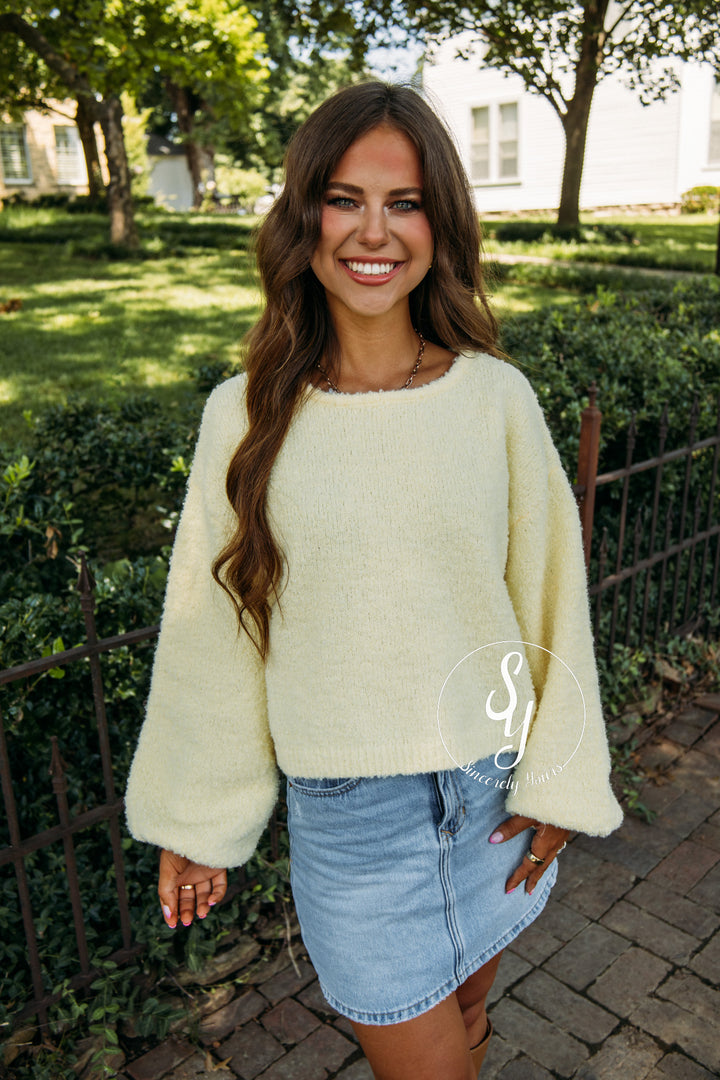 Signature Sweater - Yellow
