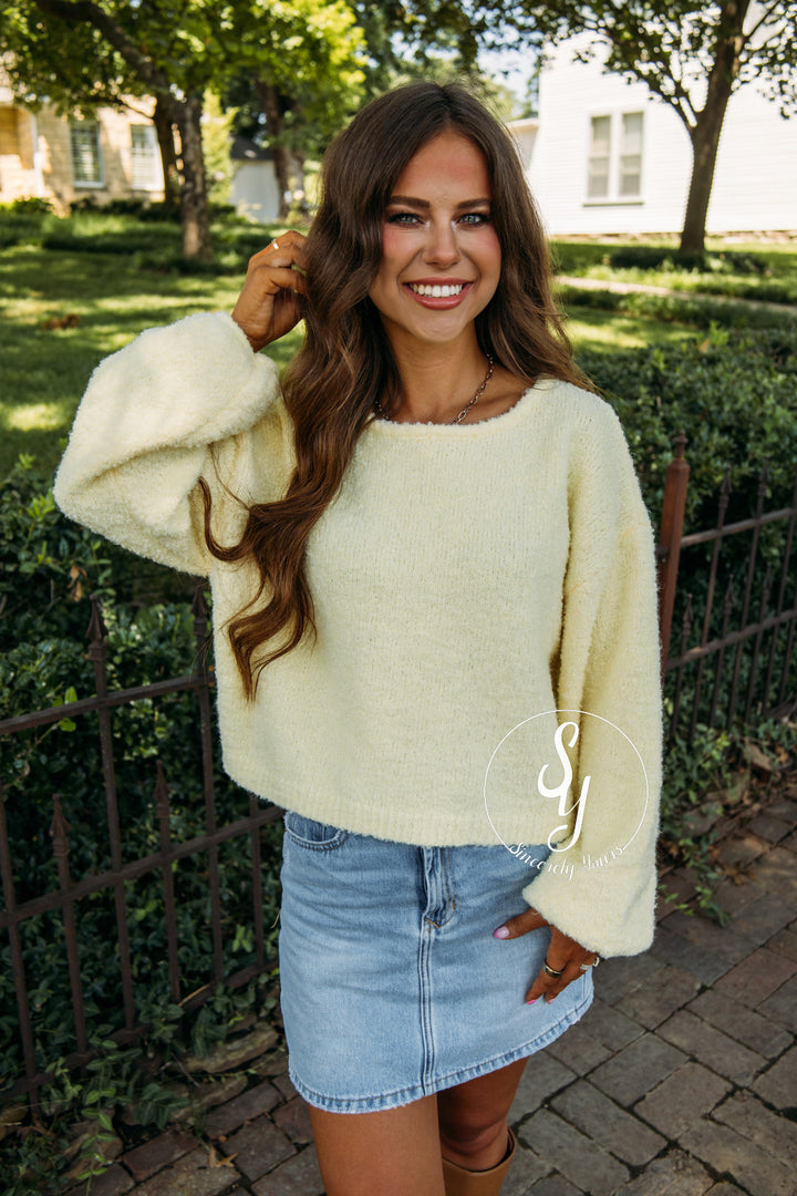 Signature Sweater - Yellow