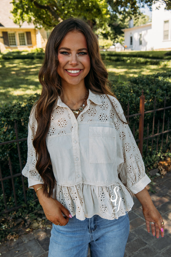 Eyelet Love Top - Sandshell