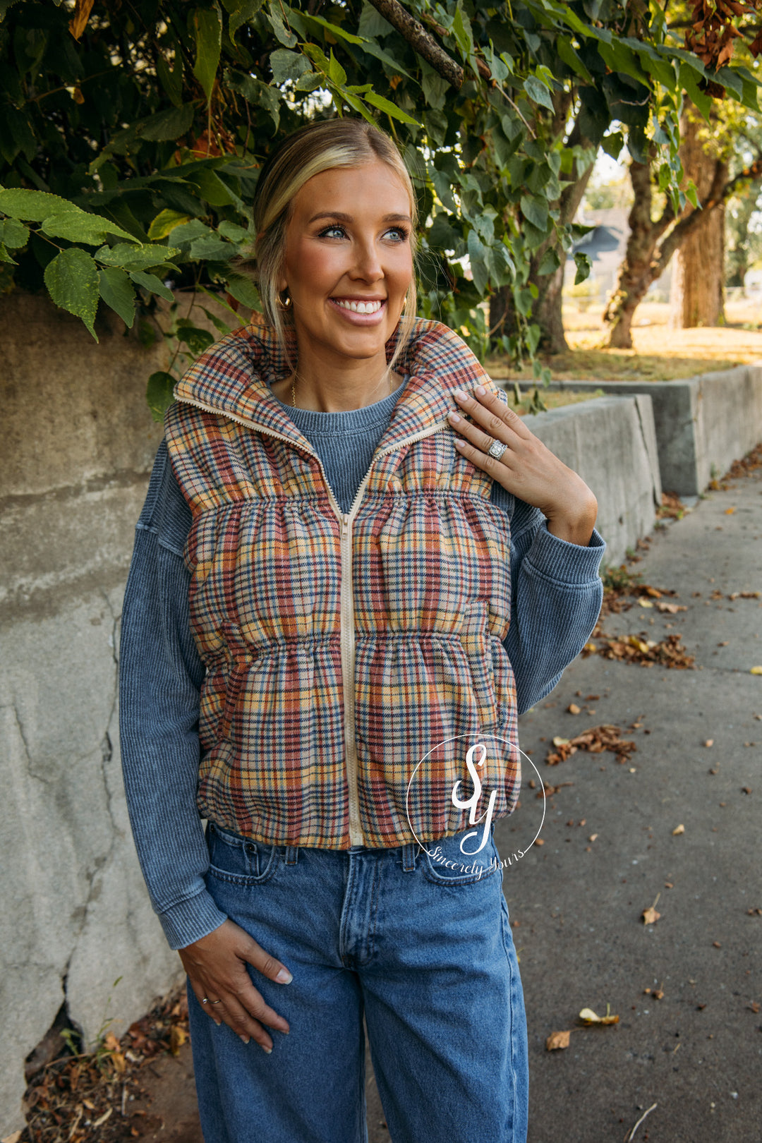 Fifi Vest - Coral Blue